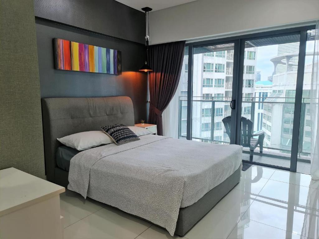 Summer Suites @Bukit Bintang Klcc By Sarah'S Lodge Куала Лумпур Екстериор снимка